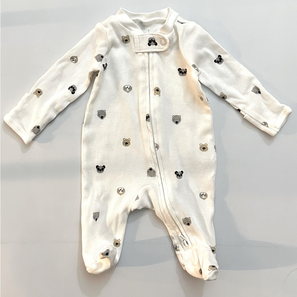 Carter’s preemie sleeper